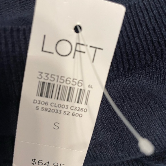 NWT LOFT sweater vest with faux blouse. Short sleeved - Picture 15 of 16